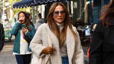 Jennifer Lopez Streetstyle