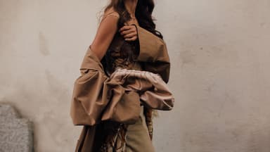 Braunes Outfit