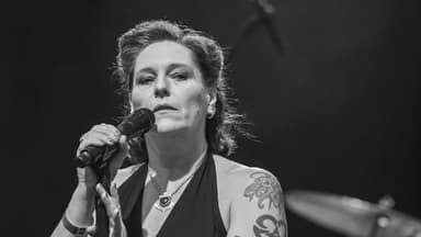 AnNa R. bei einem Auftritt