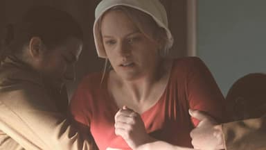 Elisabeth Moss als June Osborne in "The Handmaid's Tale"