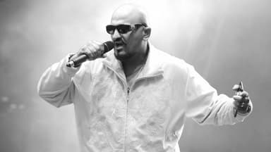 Rapper Xatar schwarz-weiß