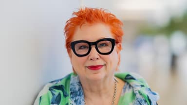 Barbara Salesch lächelt leicht