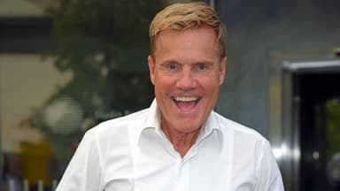 Dieter Bohlen lacht mit offenem Mund