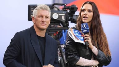Bastian Schweinsteiger und Esther Sedlaczek bei EM-Spiel