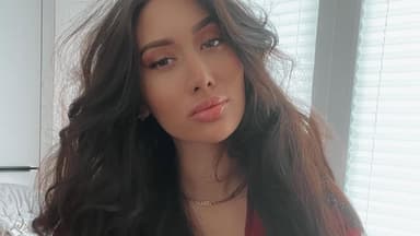 Samira Yavuz guckt ernst