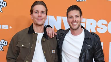 Felix Stein mit Martin Braun im Arm