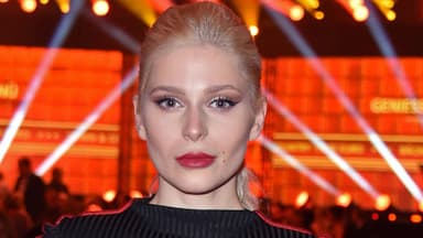 Marie Reim guckt neutral