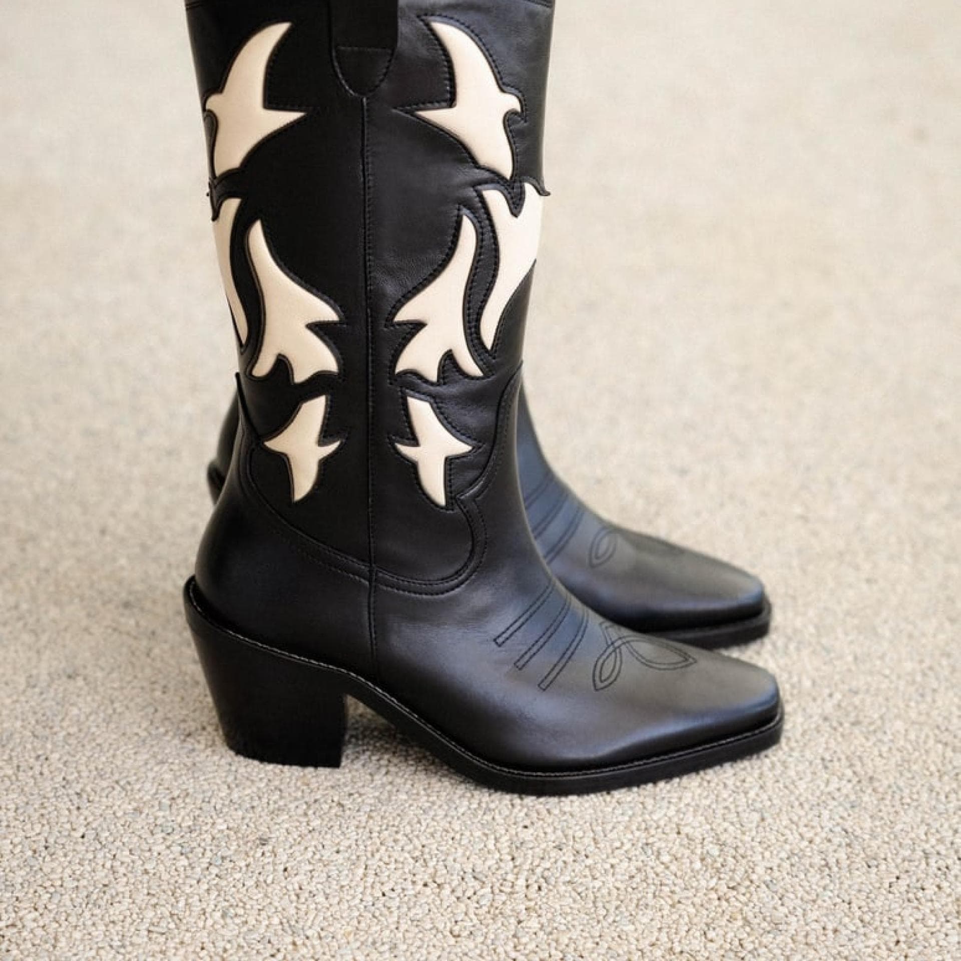 Editor's Picks im August Stiefel