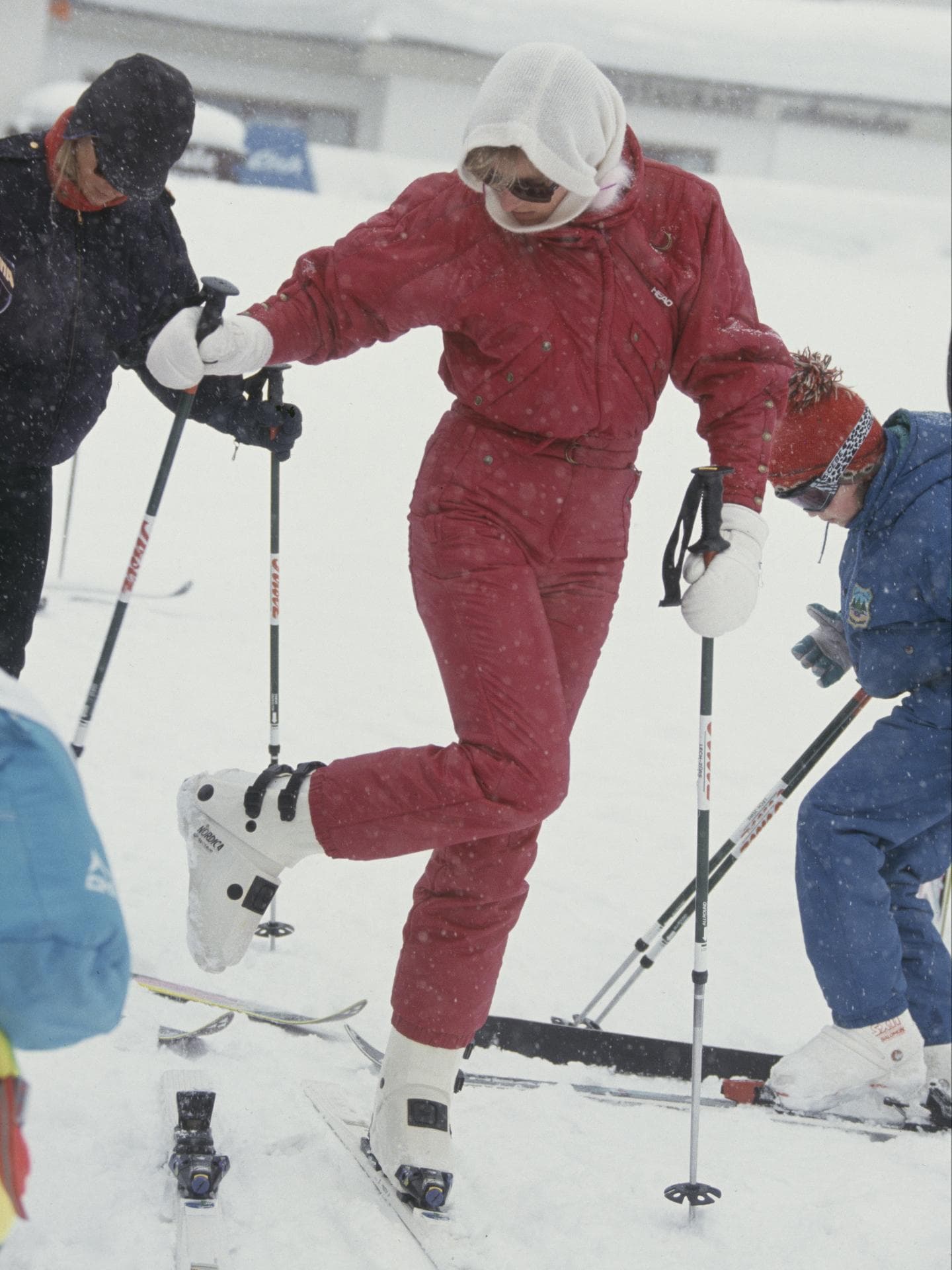 3 Ski-Outfits, zu denen uns Prinzessin Diana im Winter 2024 inspiriert Prinzessin Diana