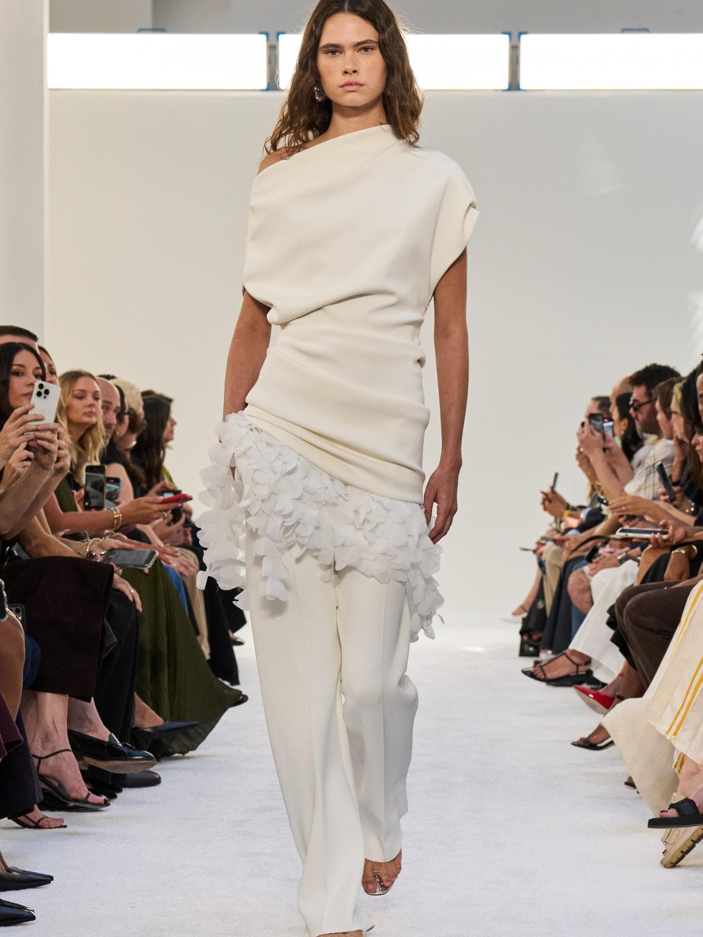 Model bei Maxwell