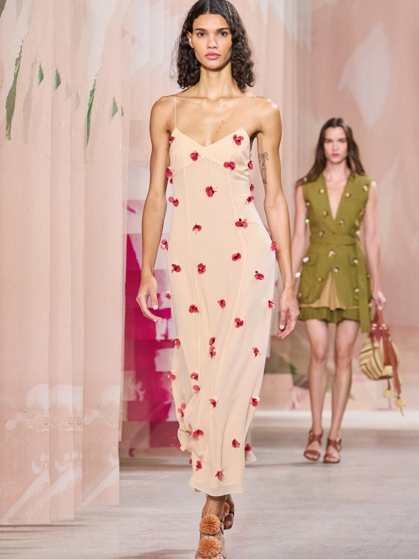 Model bei Ulla Johnson