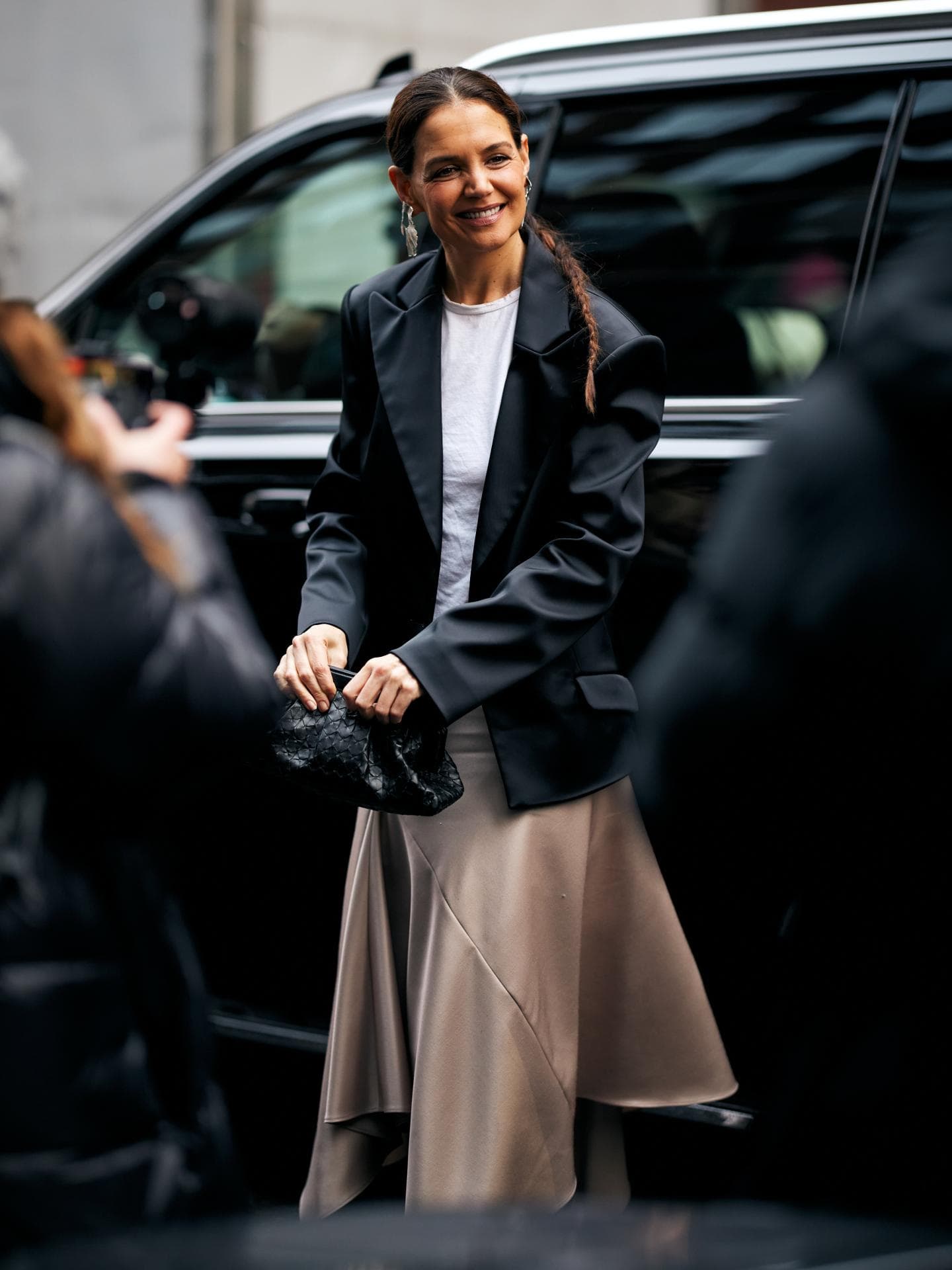 Katies Holmes Outfit-Formel müssen sich Frauen ab 40 für den Frühling notieren Katie Holmes in New York