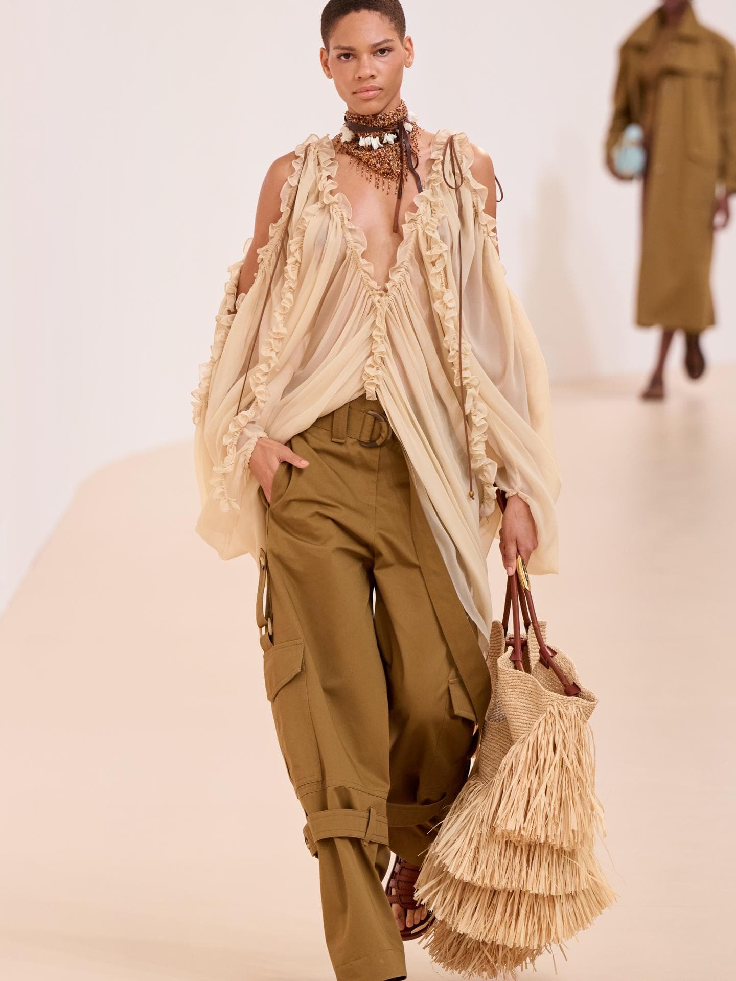 5 Modetrends, die du jetzt am besten secondhand shoppst Zimmermann
