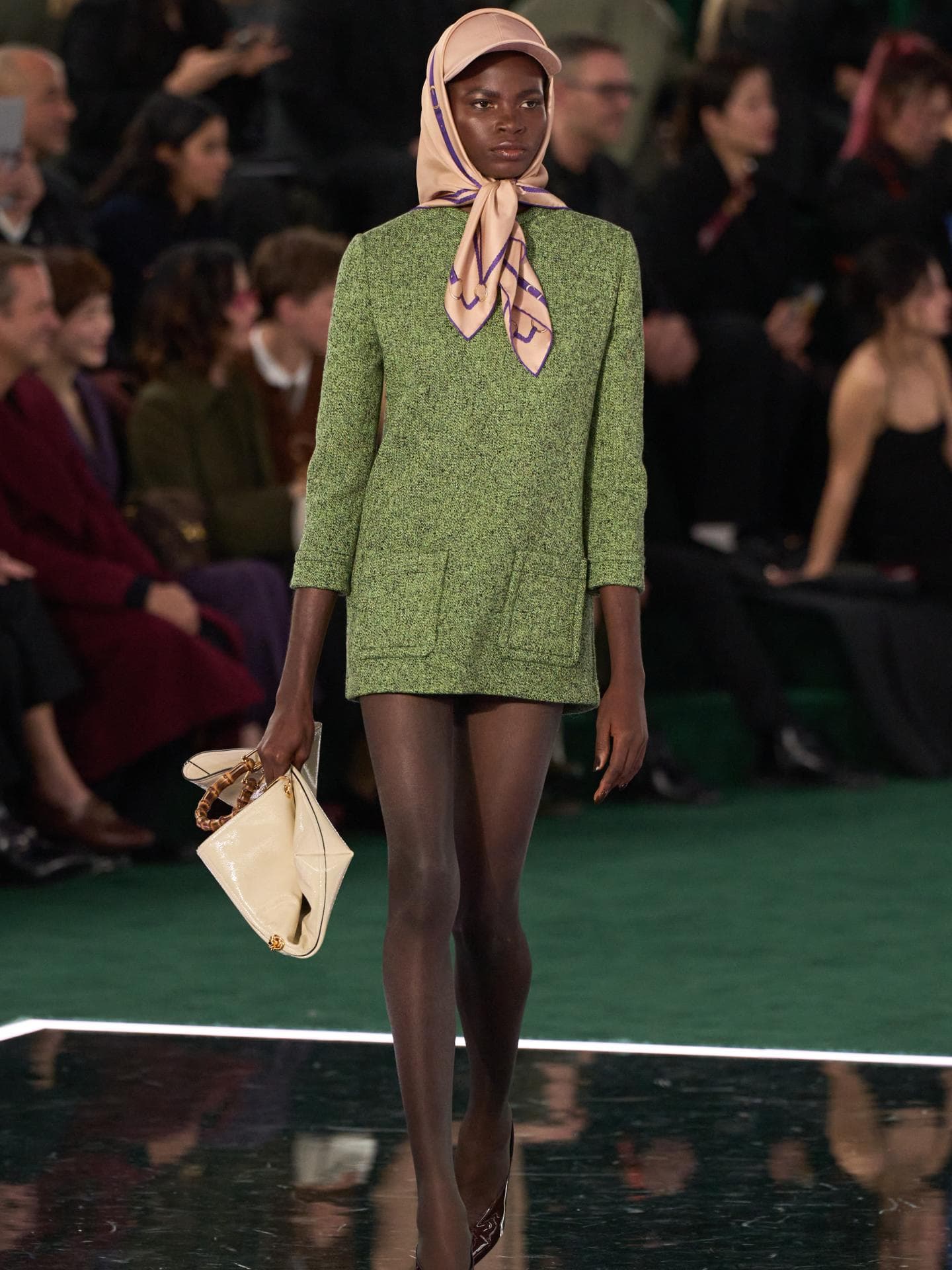 Gucci macht's vor: Caps tragen wir im Sommer 2025 nur so Gucci