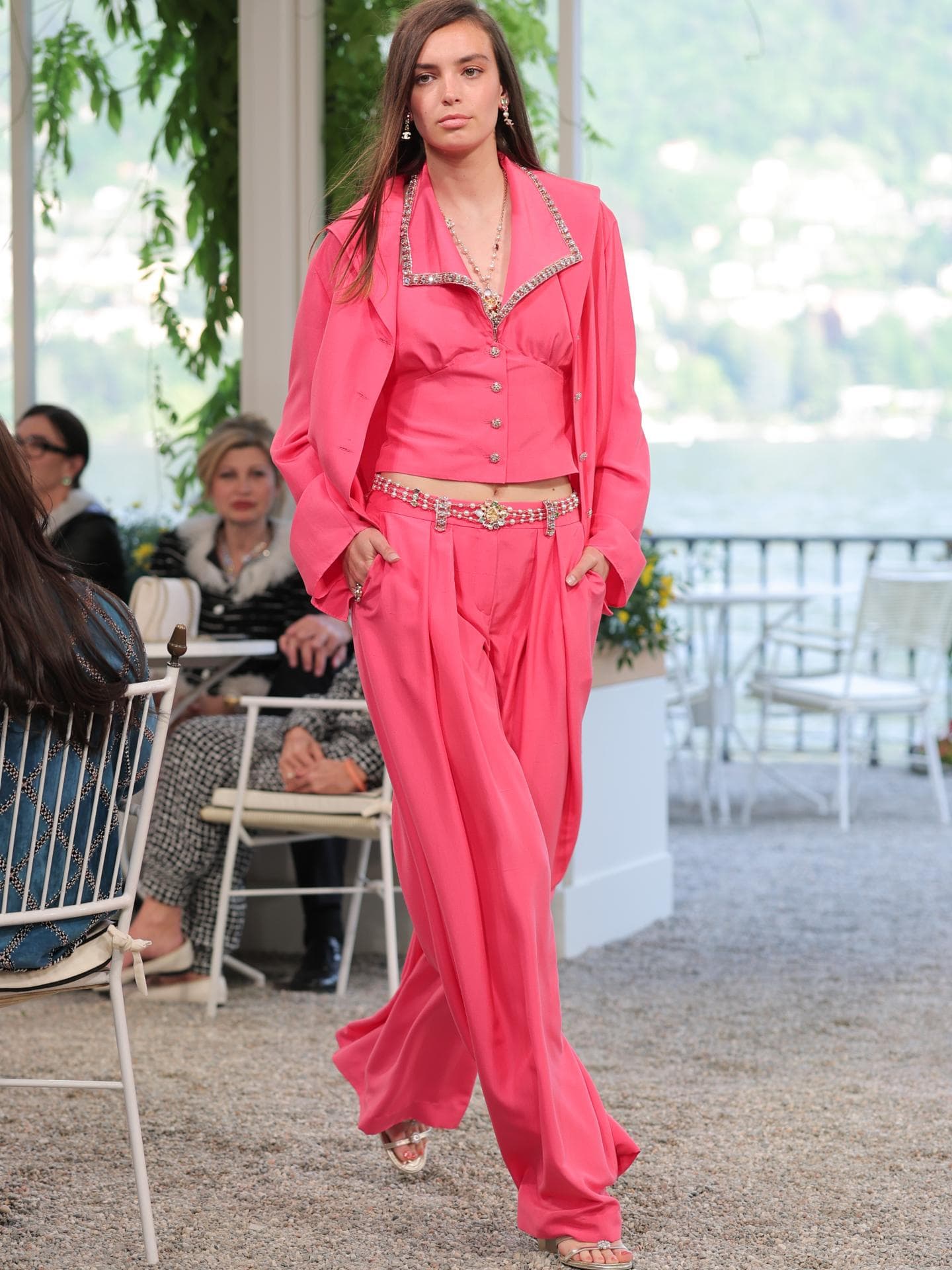 3 Mode-Trends, die wir bei Chanel gesehen haben – sie sind prädestiniert für den Sommer Chanel Cruise Show 2025