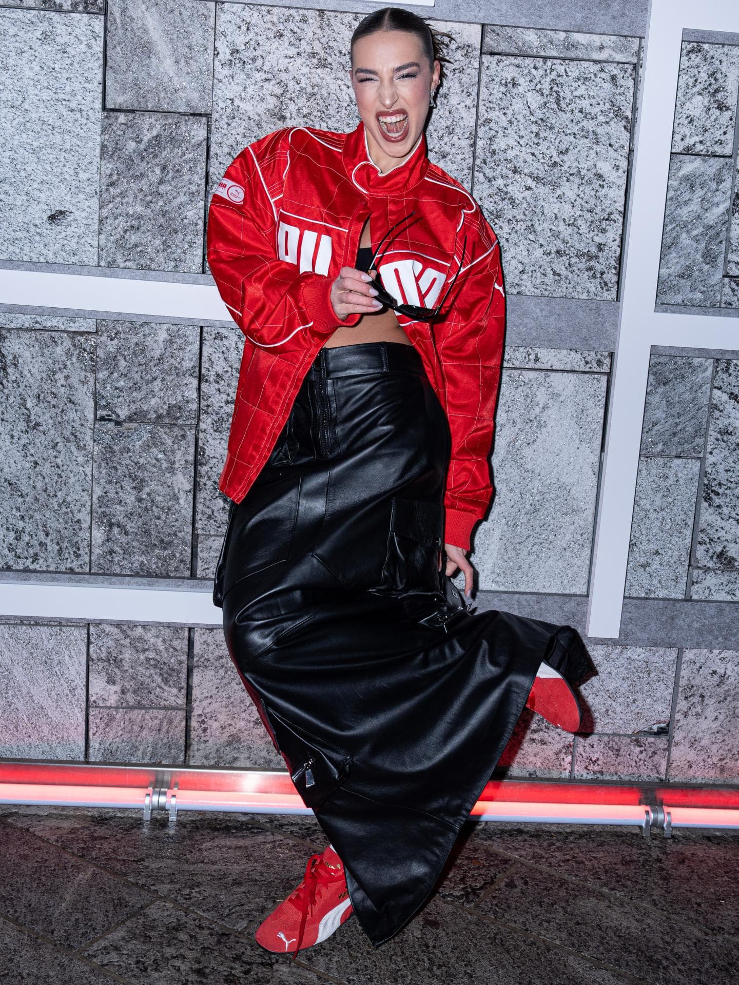 Dieser Sneaker ist 2025 in und dieser out Dieser Sneaker ist 2025 in und dieser out