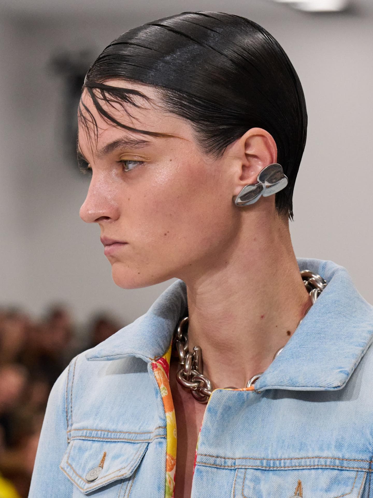 Sleek Hair Acne
