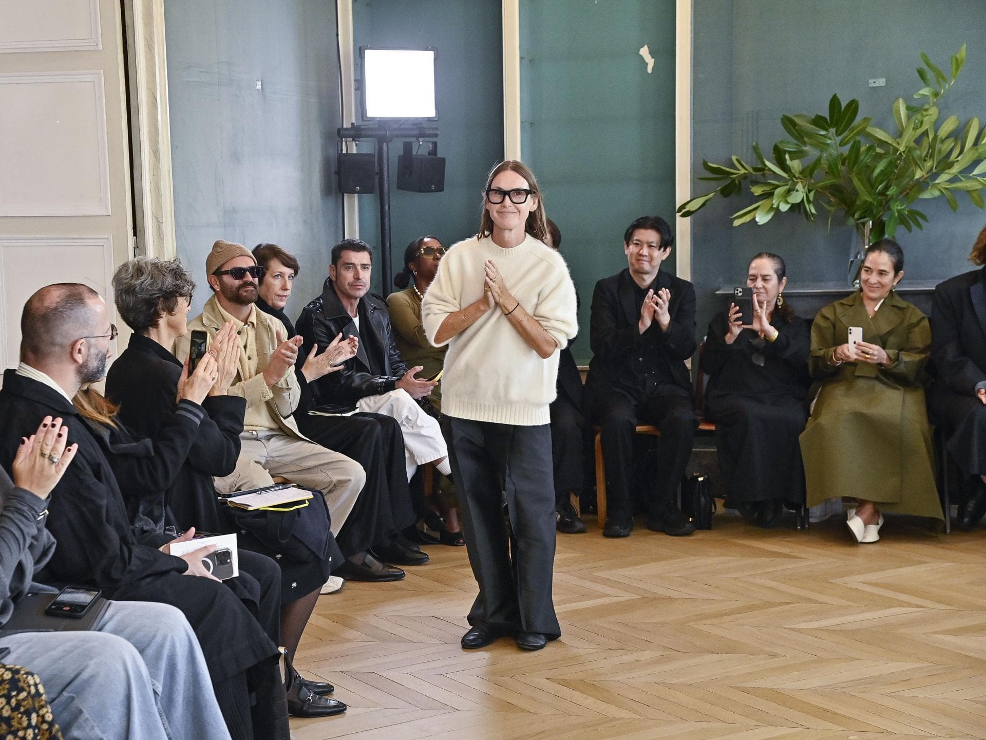 Louise Trotter: Warum die Kreativdirektorin von Bottega Veneta vor einer Herausforderung steht Louise Trotter