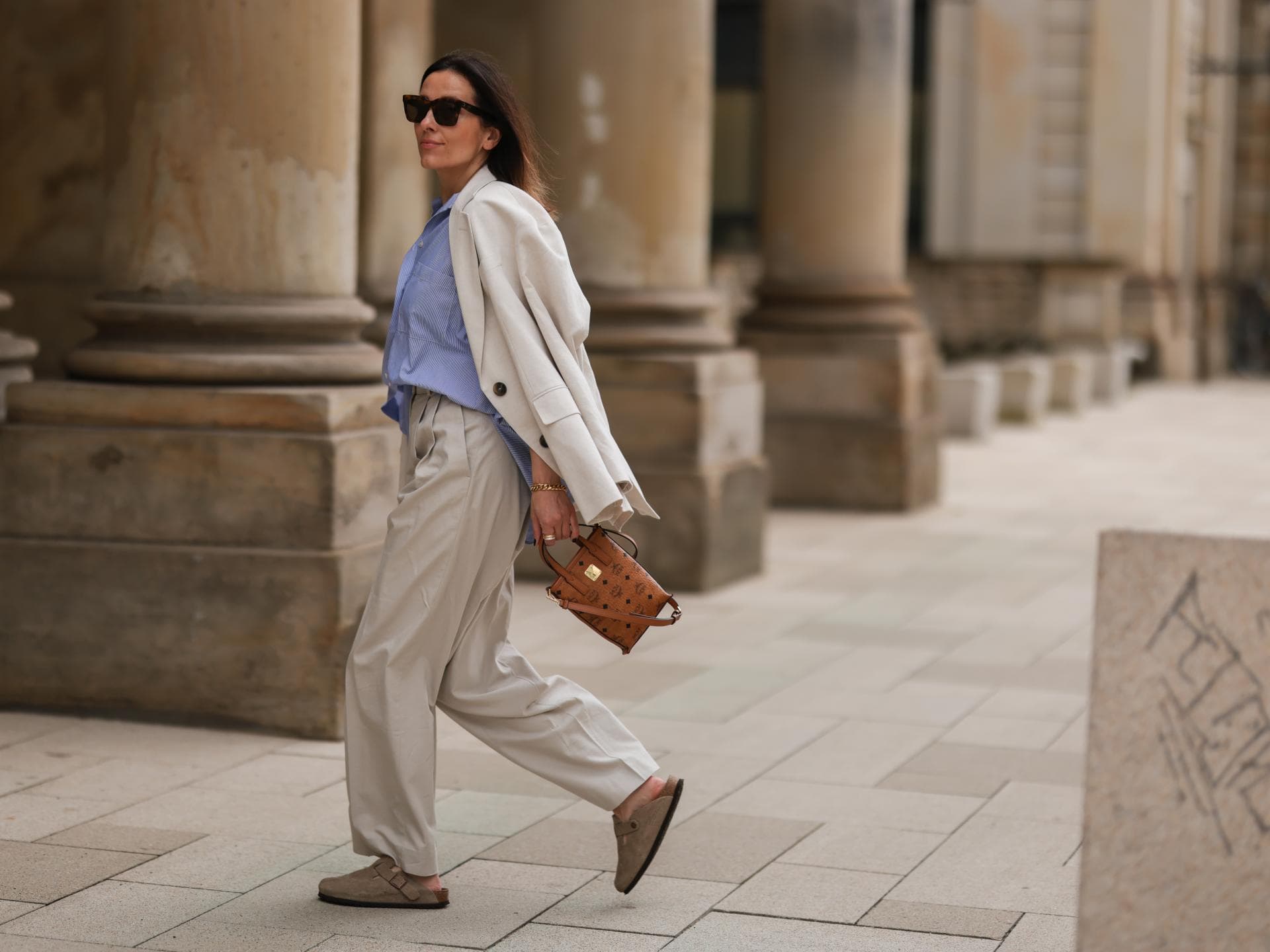 Birkenstock Boston tragen wir im Herbst 2024 in dieser Trendfarbe Birkenstock Boston
