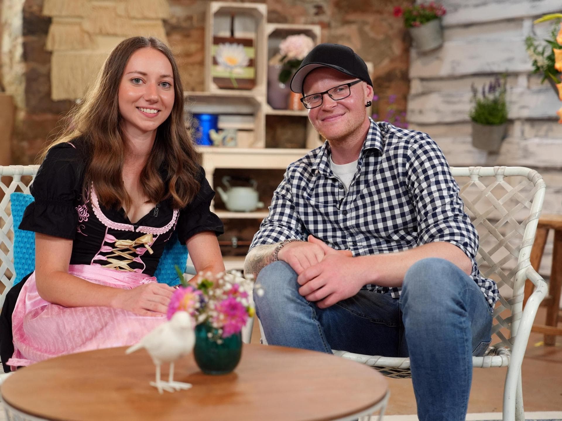 "Bauer sucht Frau" 2024: Andre & Sophie - Diese Paare haben sich auf dem Scheunenfest gefunden