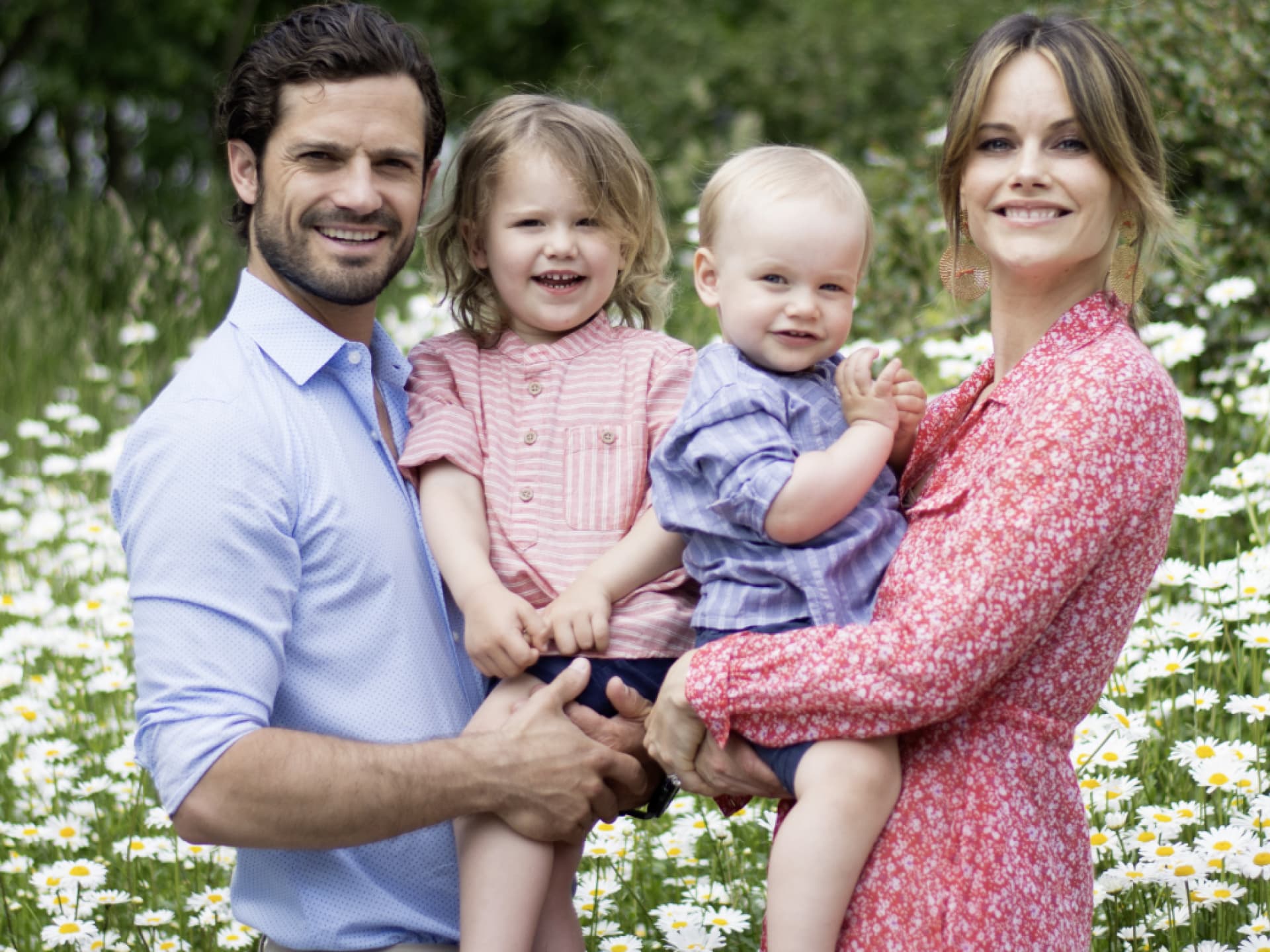 Carl Philip und Sofia von Schweden mit den Kindern Alexander und Gabriel