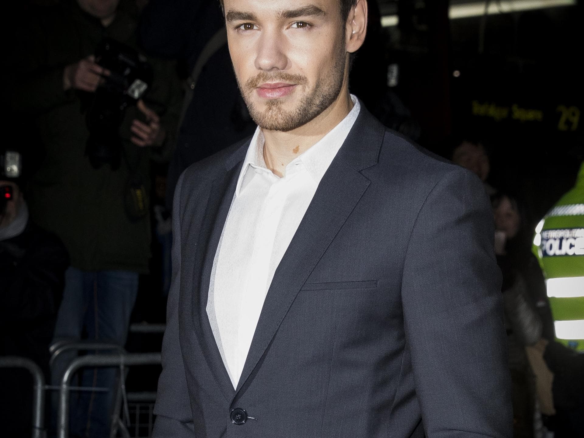 Liam Payne guckt ernst