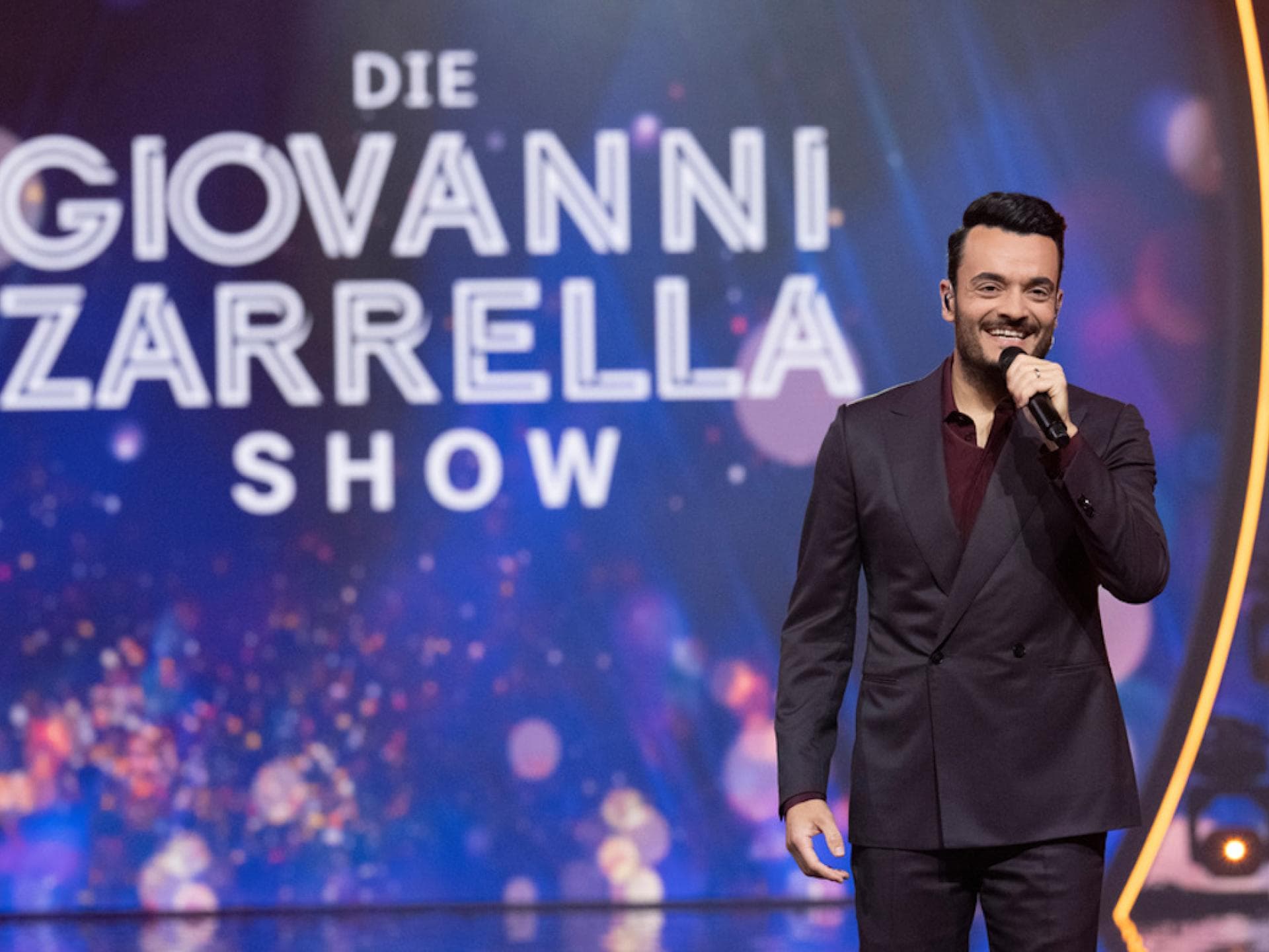 Giovanni Zarrella vor Logo Giovanni Zarrella Show