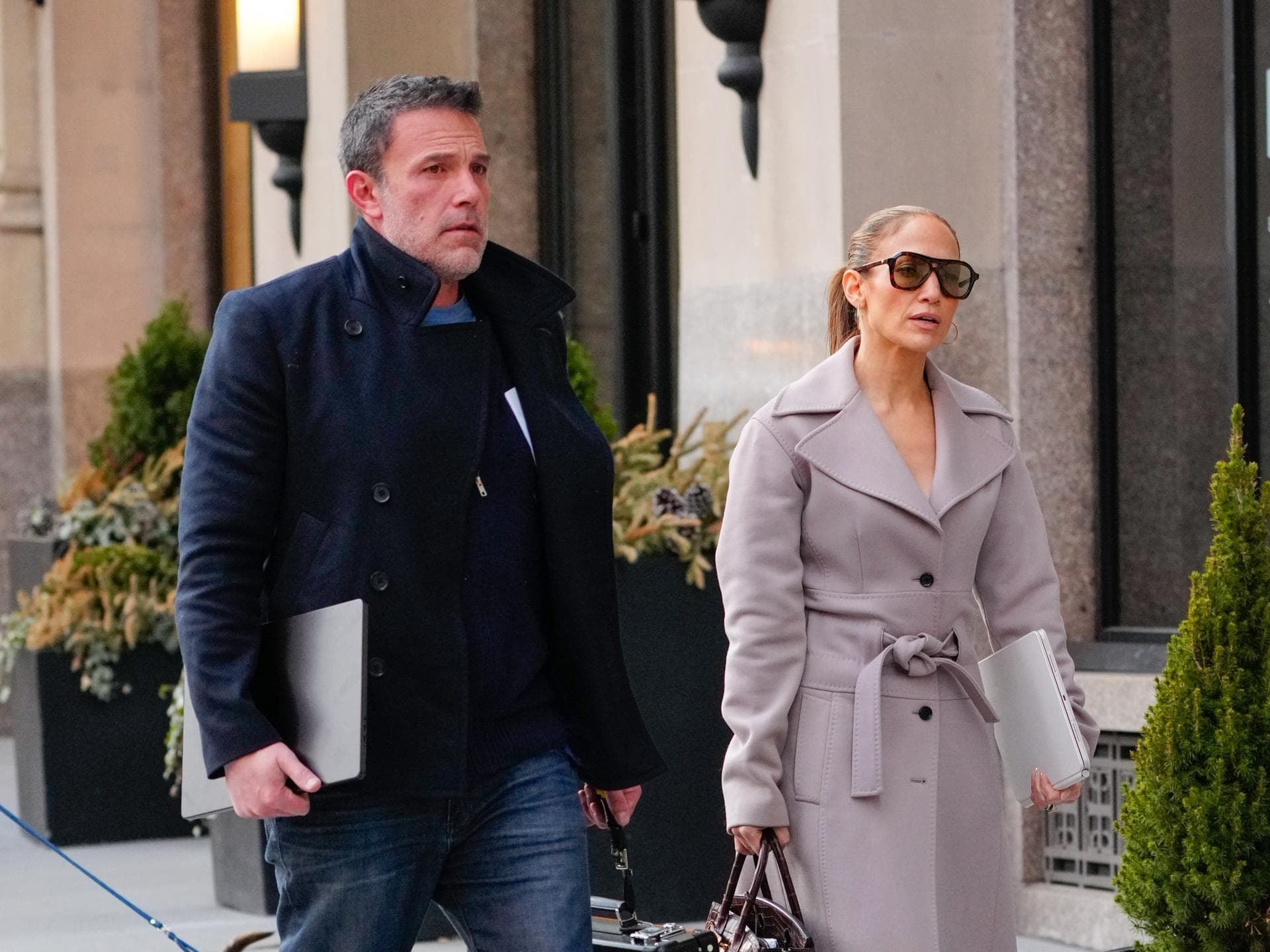 Jennifer Lopez & Ben Affleck traurig 2024