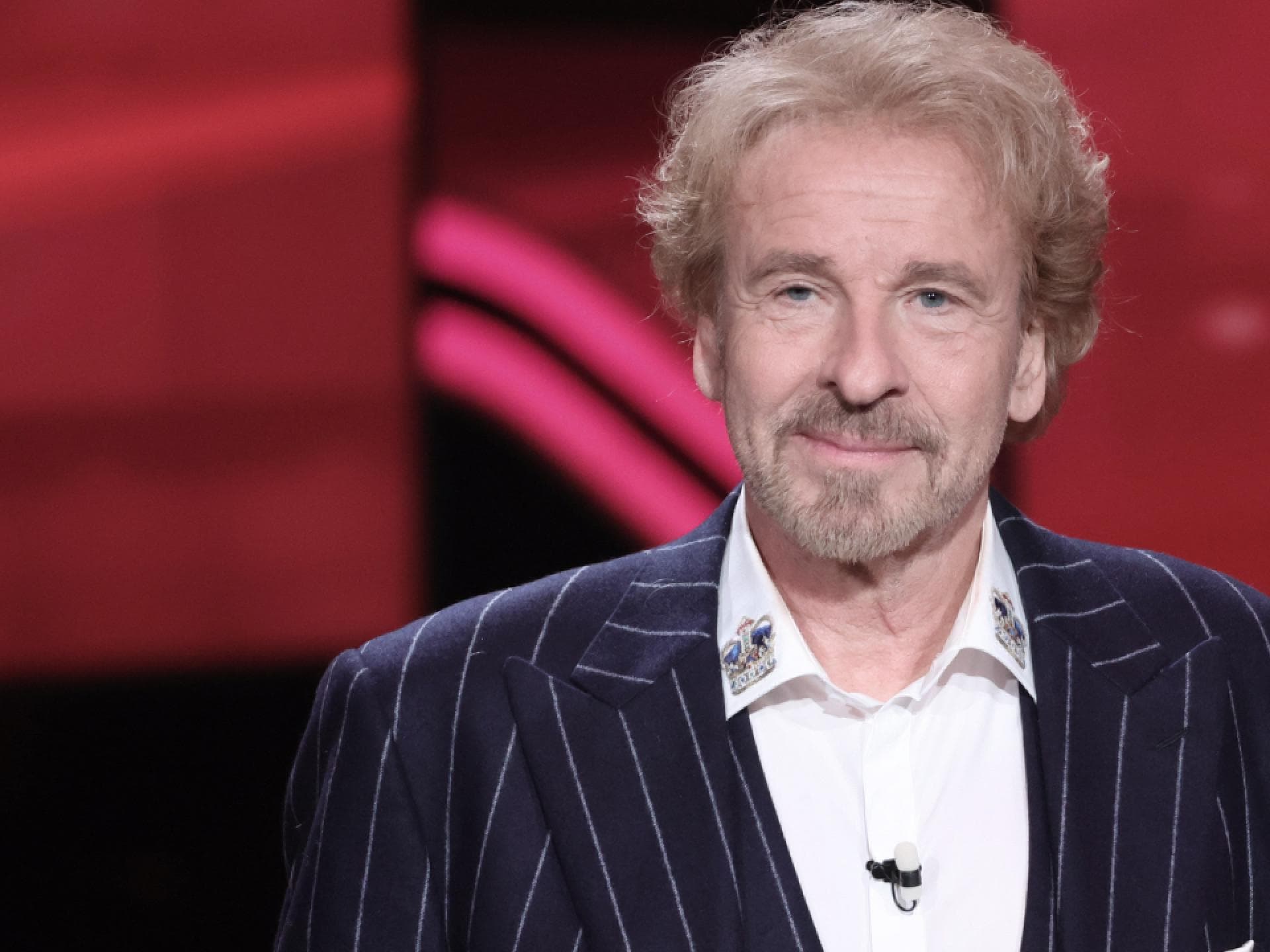Thomas Gottschalk lächelt in die Kamera