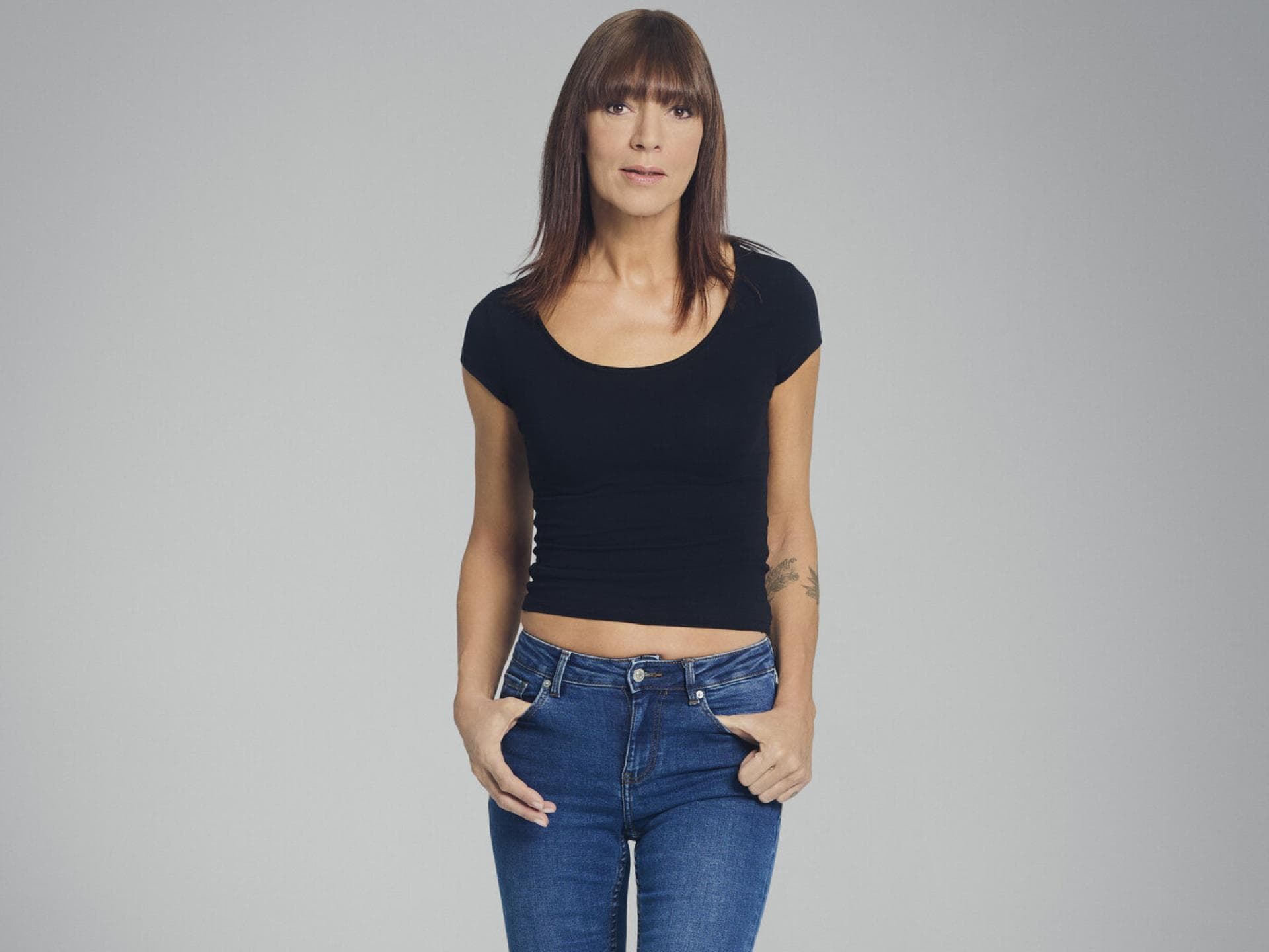GNTM Umstyling 2025: Kandidatin Katrin vorher